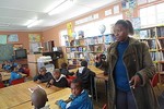 Zola Mdepha explaining to learners the instructions of the third activity